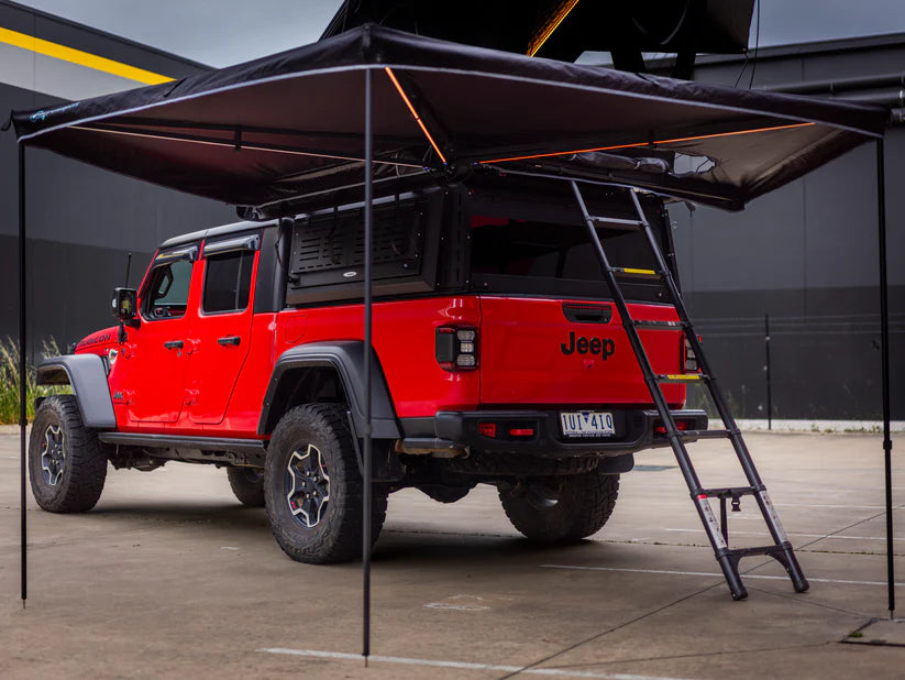 270° Free Standing Awning